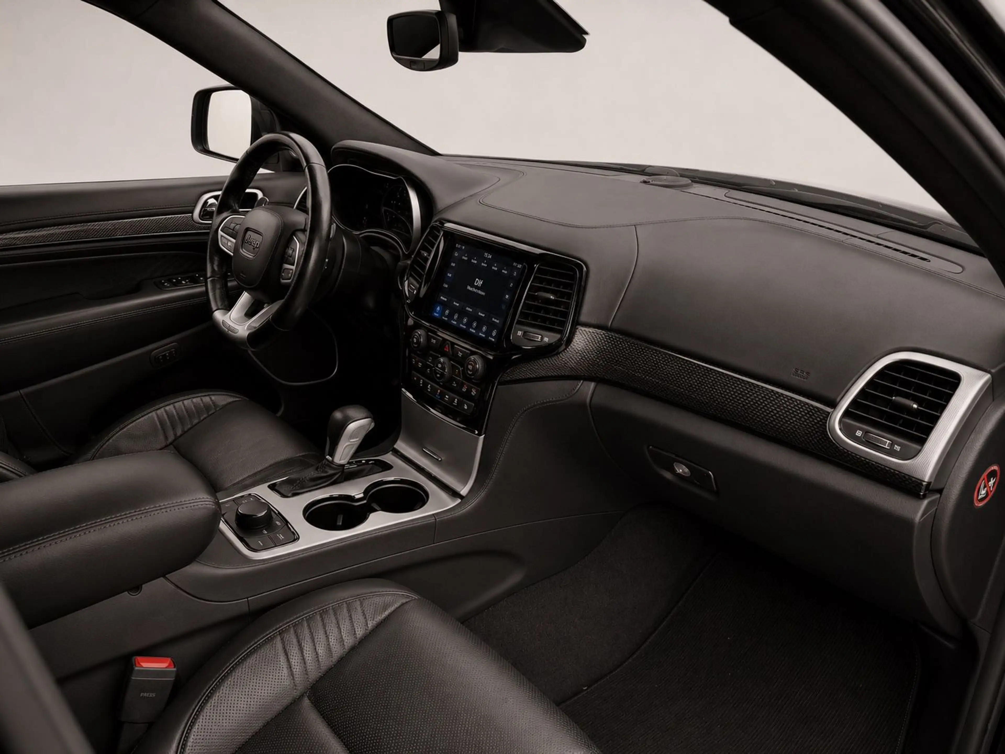 Jeep Grand Cherokee GRAND CHEROKEE 6.2l V8 HEMI Trackhawk*Deutsch* — photo 8