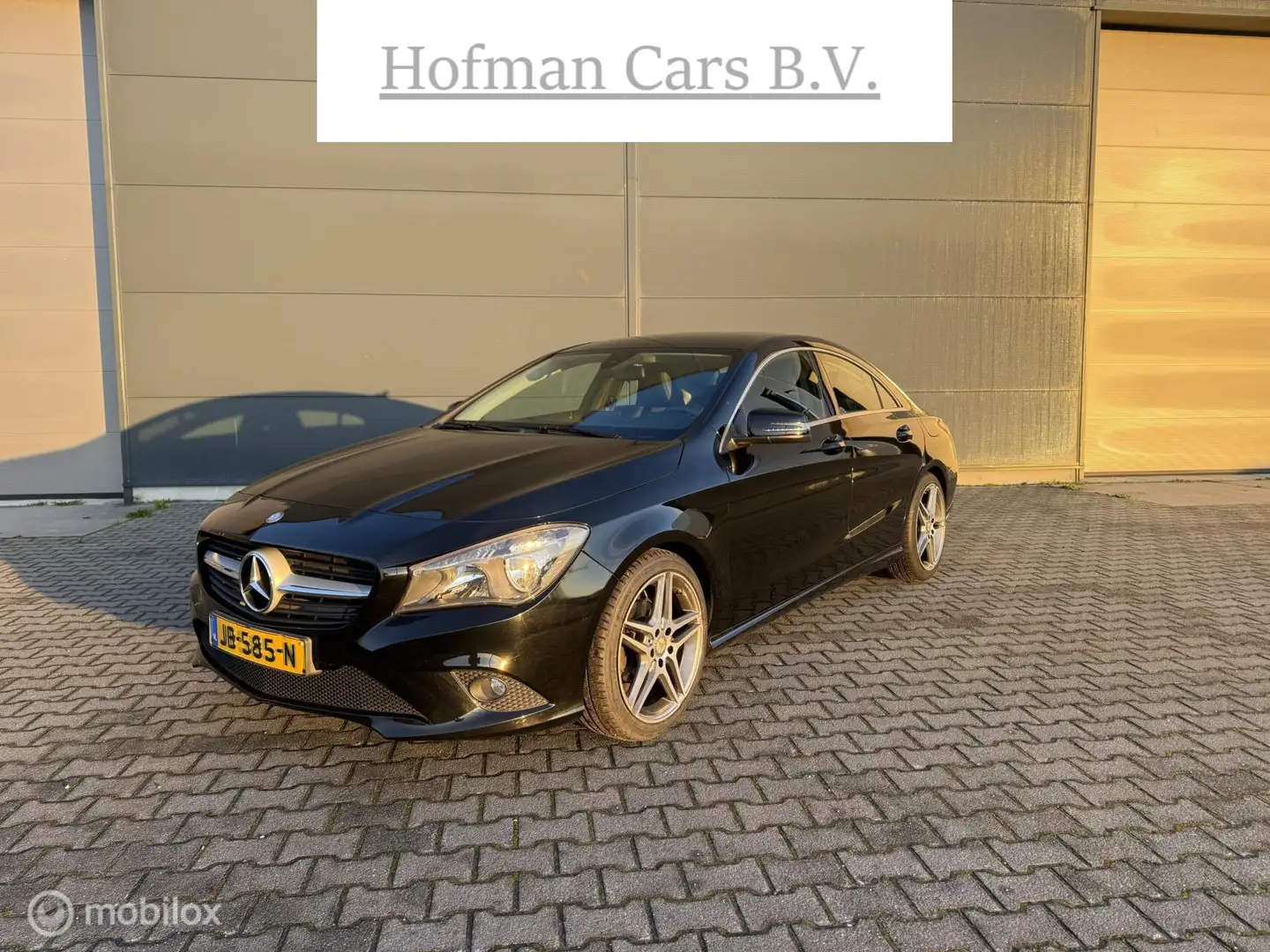 Mercedes-Benz CLA 180 BlueEFF. Limousine Nero - 1