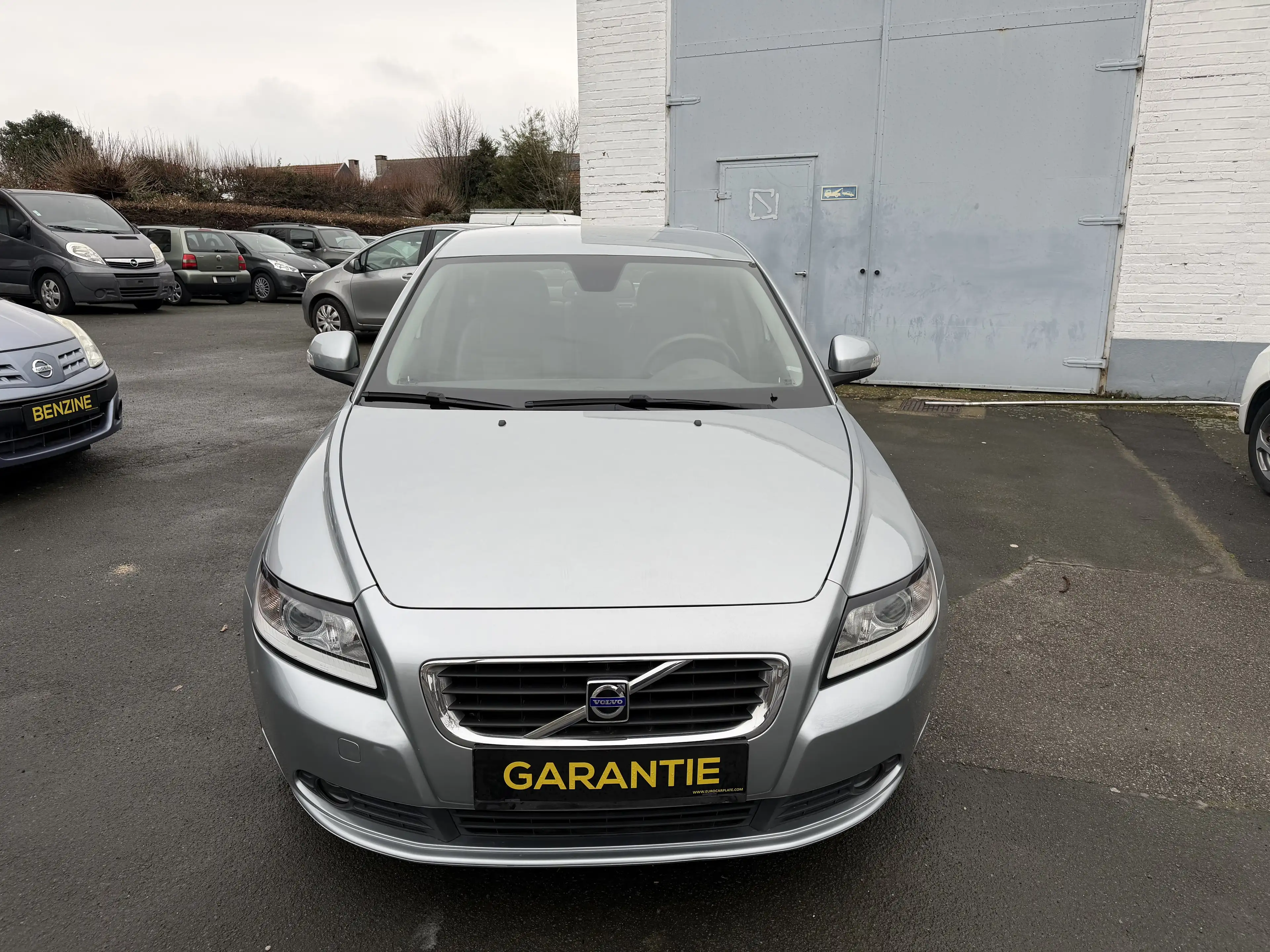 Volvo S40 1.6i Momentum **Garantie** — photo 2