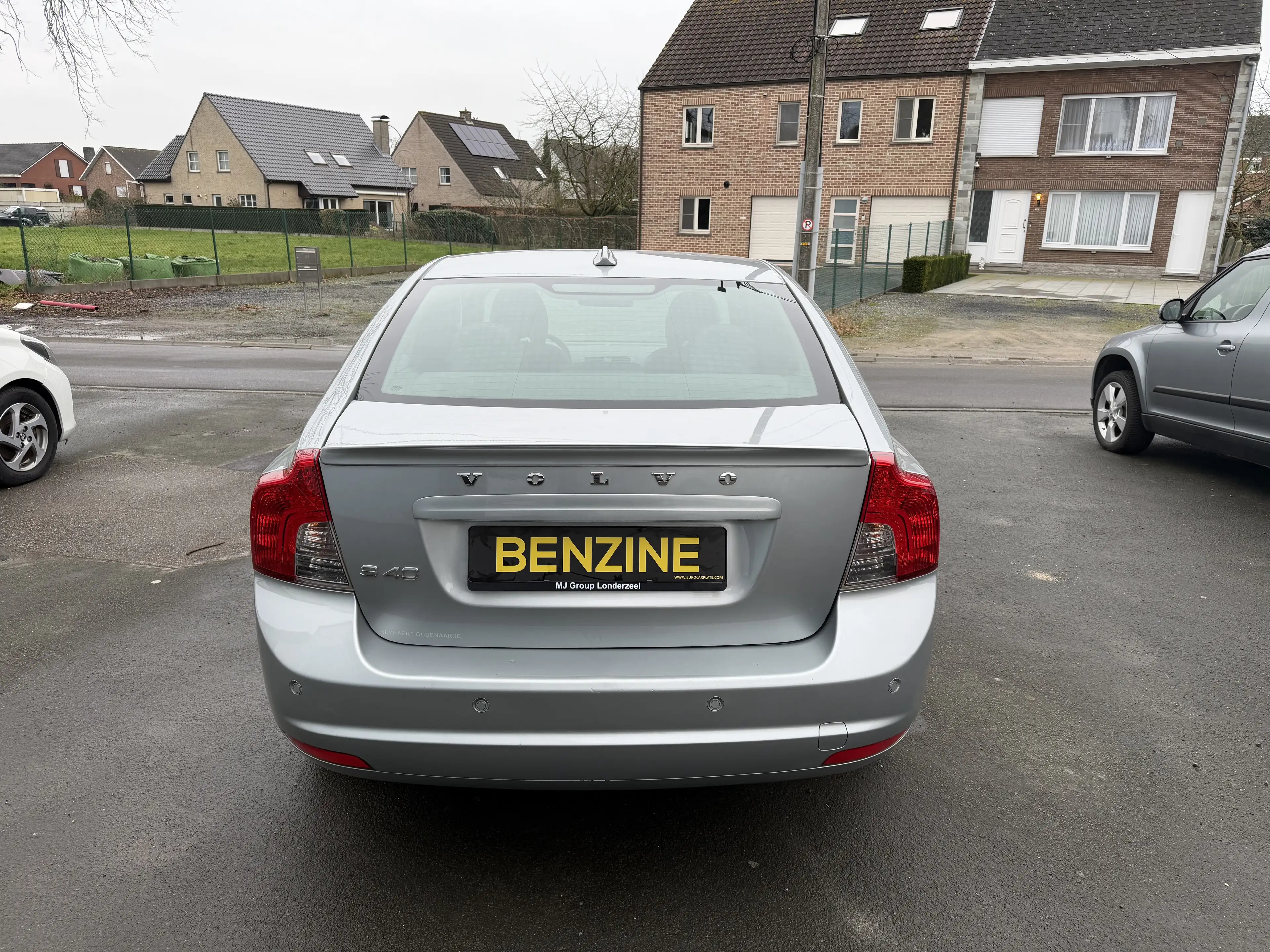 Volvo S40 1.6i Momentum **Garantie** — photo 5