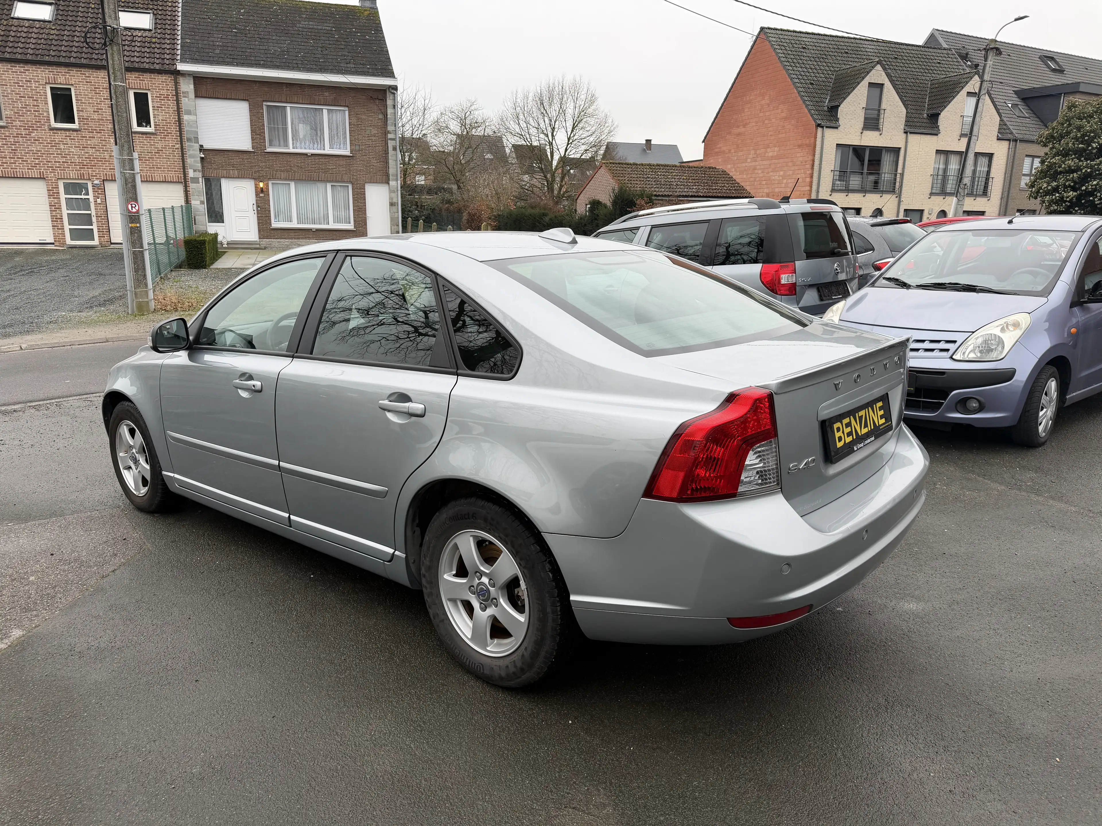 Volvo S40 1.6i Momentum **Garantie** — photo 4