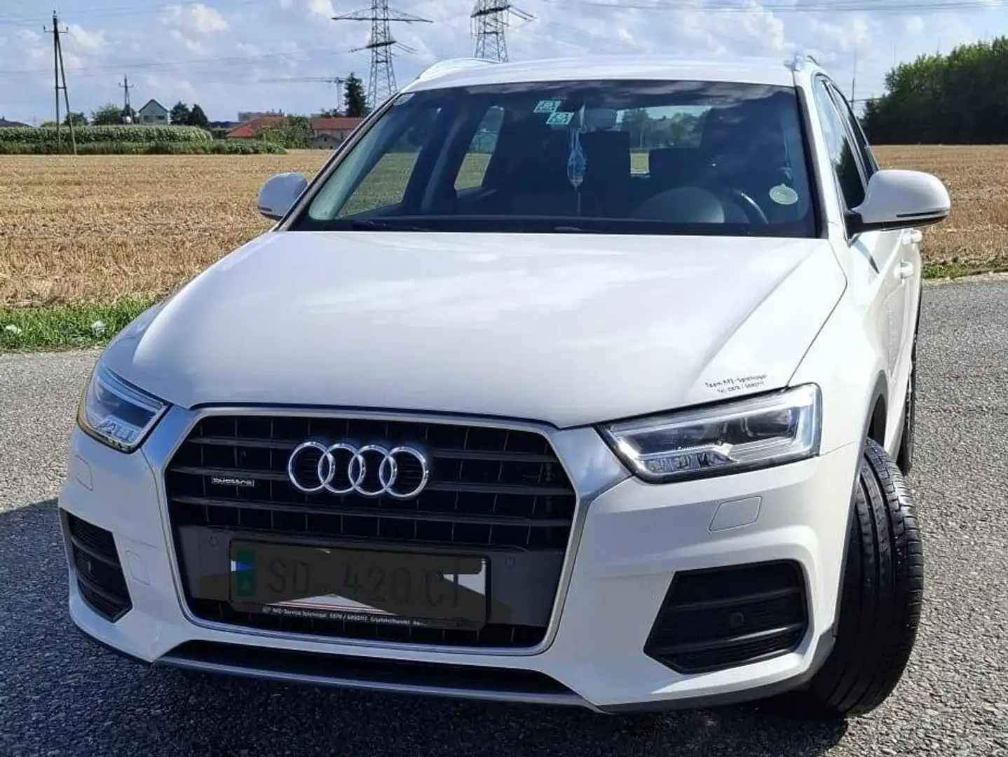 Audi Q3 2,0 TDI Intense quattro S-tronic Weiß - 1