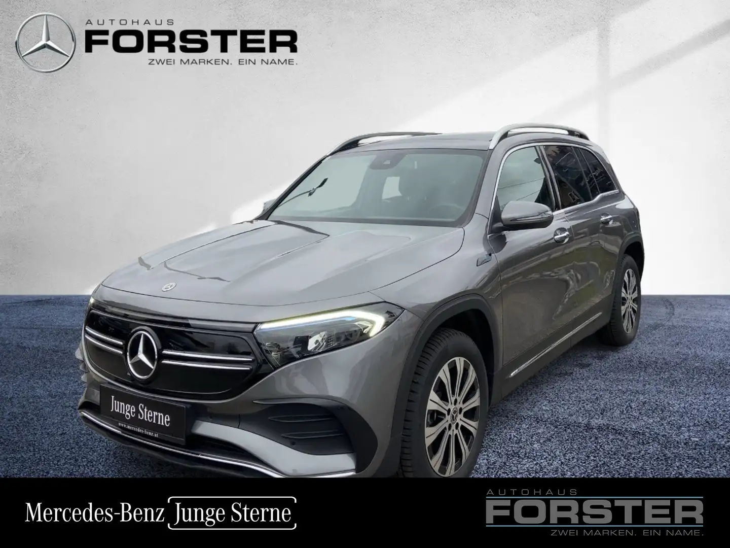 Mercedes-Benz EQB 300 4MATIC AMG Line Pano MBUX RKam KeyGo Grau - 1