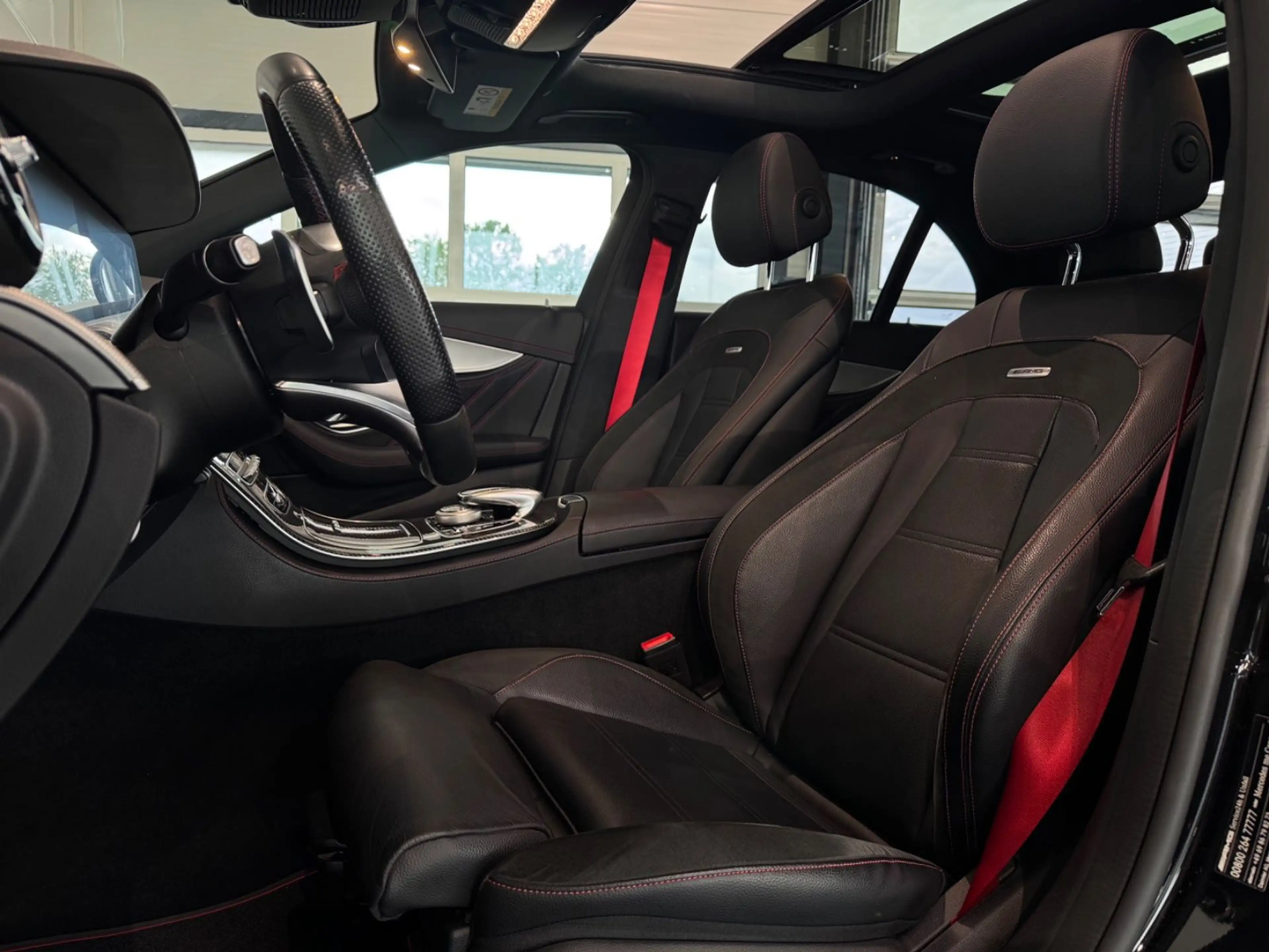 Mercedes-Benz E 53 AMG E 53AMG 4Matic+*PANO*CARBON*SSPUR*LUFTFAHRWERK* — photo 15