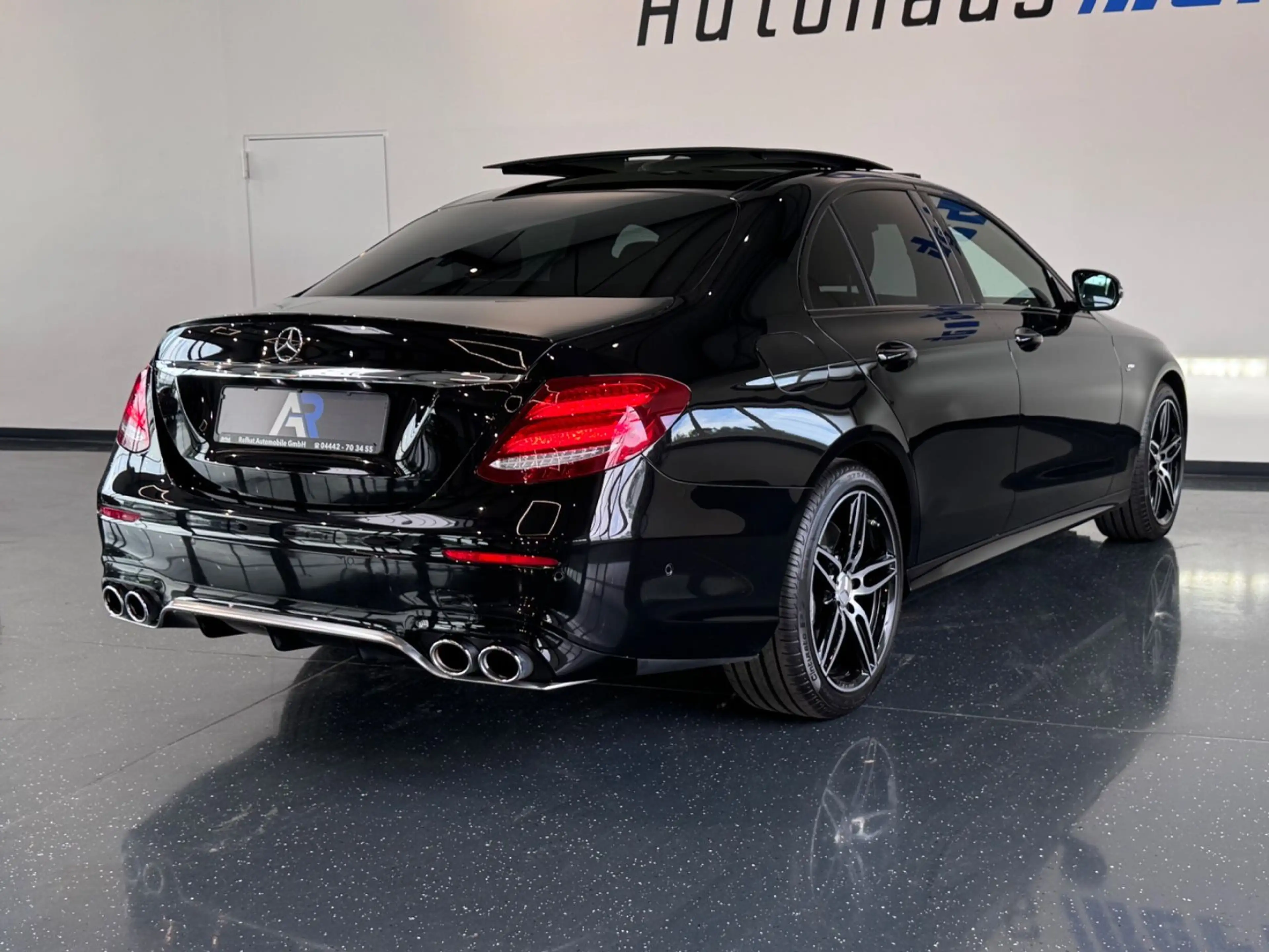 Mercedes-Benz E 53 AMG E 53AMG 4Matic+*PANO*CARBON*SSPUR*LUFTFAHRWERK* — photo 7