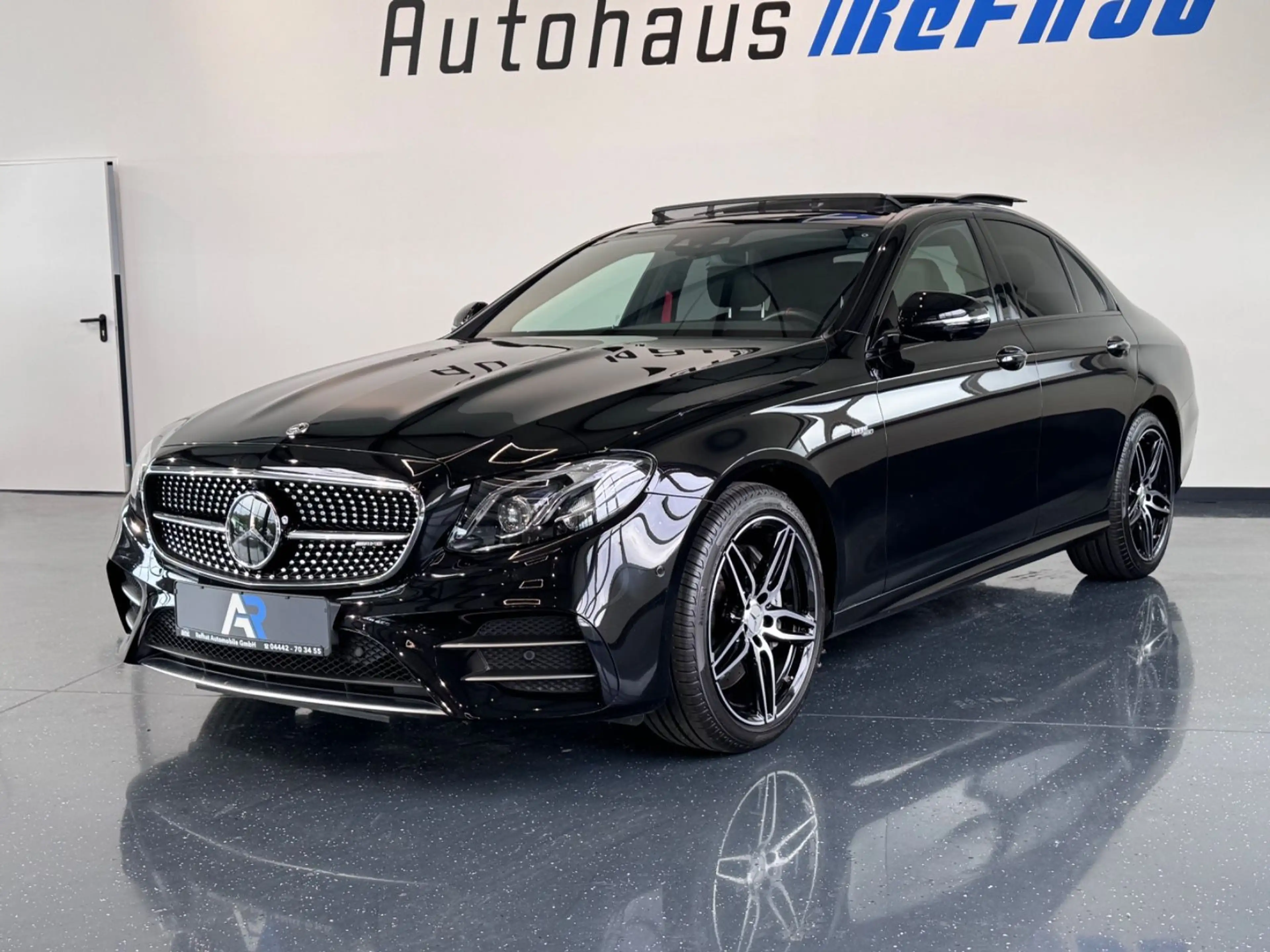 Mercedes-Benz E 53 AMG E 53AMG 4Matic+*PANO*CARBON*SSPUR*LUFTFAHRWERK* — photo 3
