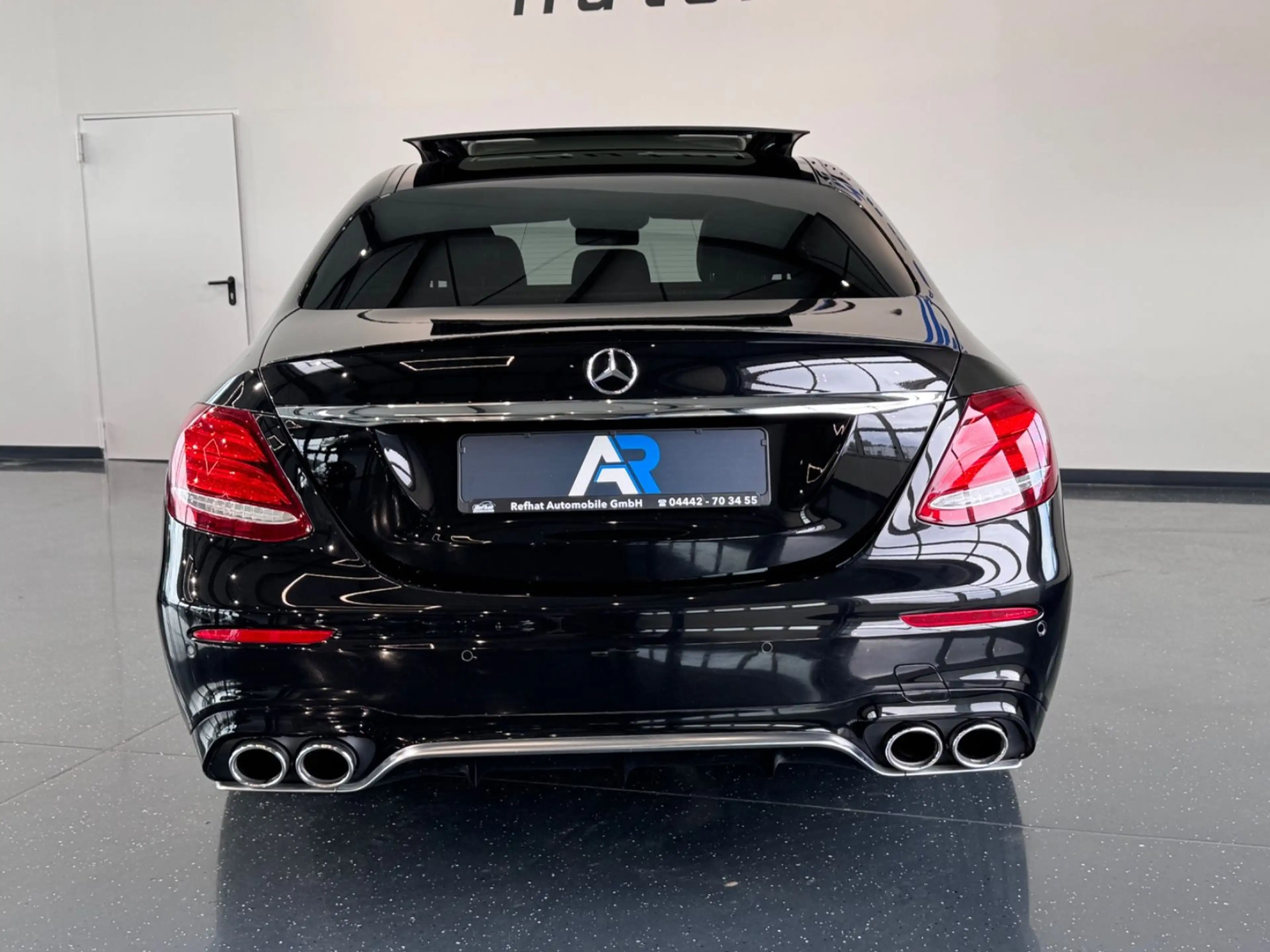 Mercedes-Benz E 53 AMG E 53AMG 4Matic+*PANO*CARBON*SSPUR*LUFTFAHRWERK* — photo 9
