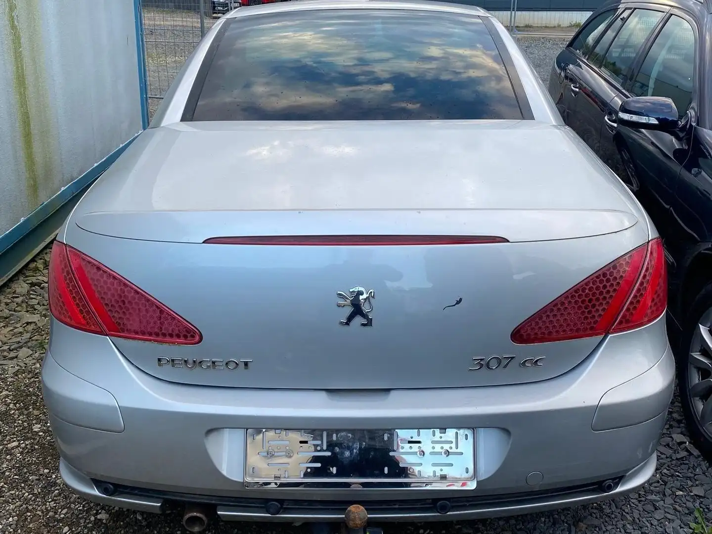 Peugeot 307 307 CC 135 Tendance--LPG--MOTORSCHADEN--- Silber - 1