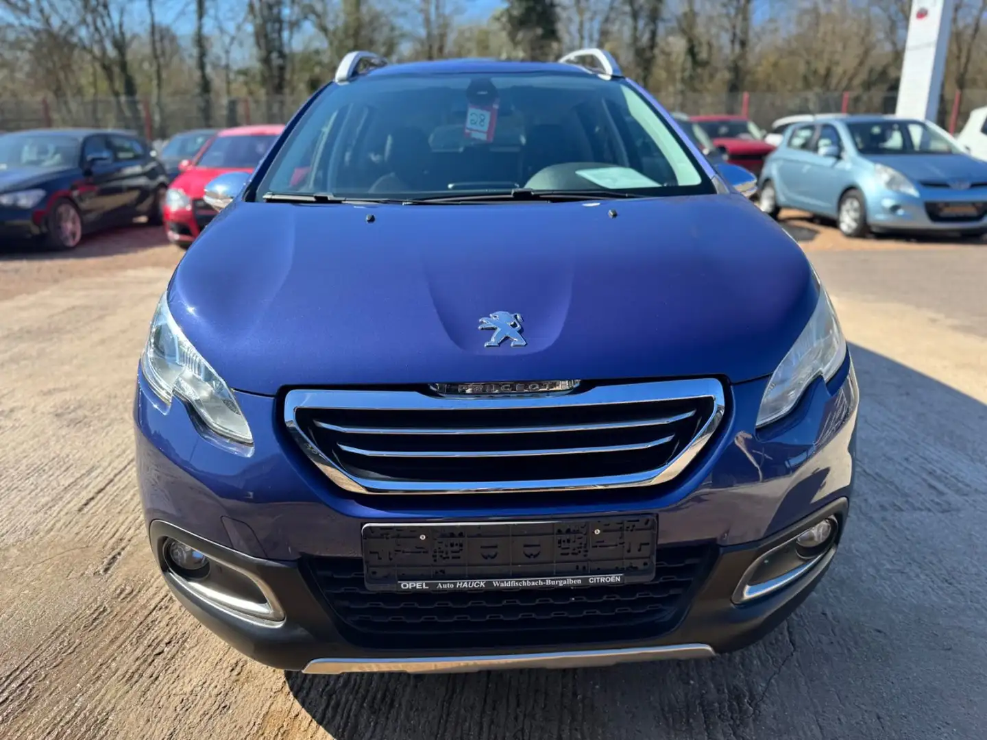 Peugeot 2008 Allure Automatik+Navi+Eu 5 Blauw - 1