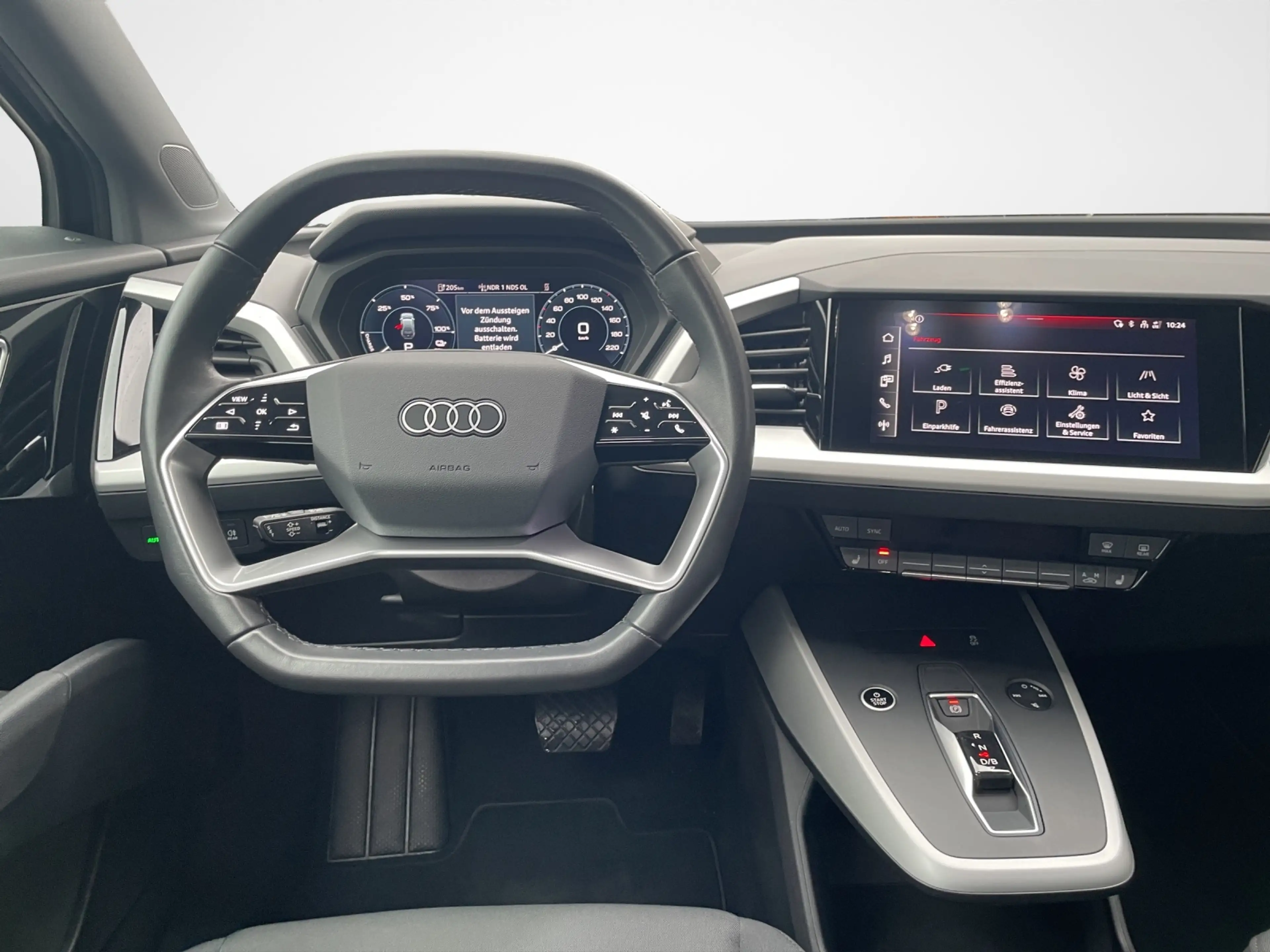 Audi e-tron — photo 8