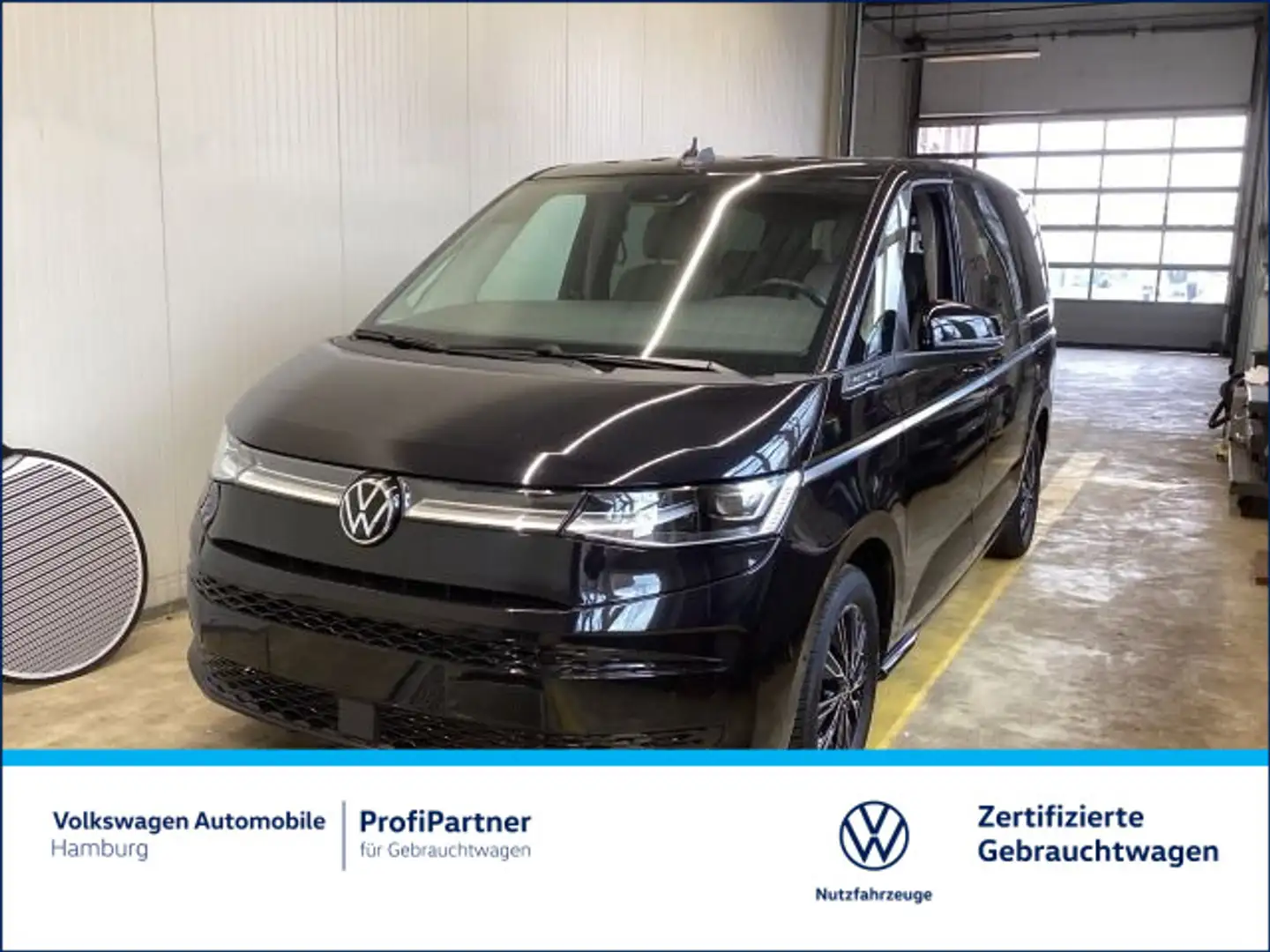 Volkswagen T7 Multivan T1.4 Multivan TSI eHybrid Style lang DS Schwarz - 1