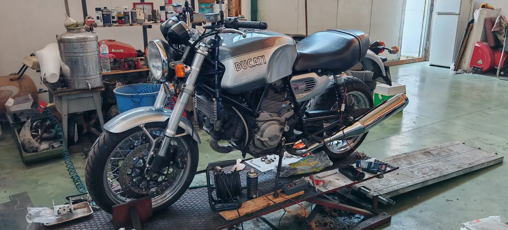 Ducati 1000 GT sportclassic gt 1000 Beige - 1