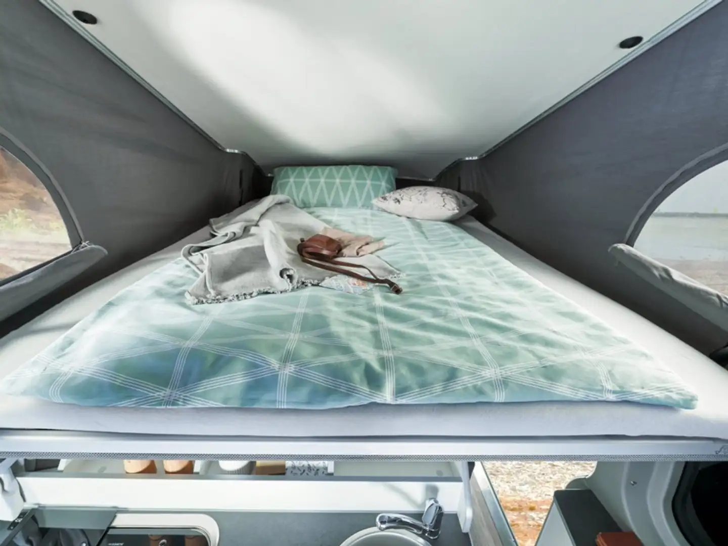 Ford Transit Custom Nugget Active Aufstelld. 320L1 170PS A6 F Orange - 2