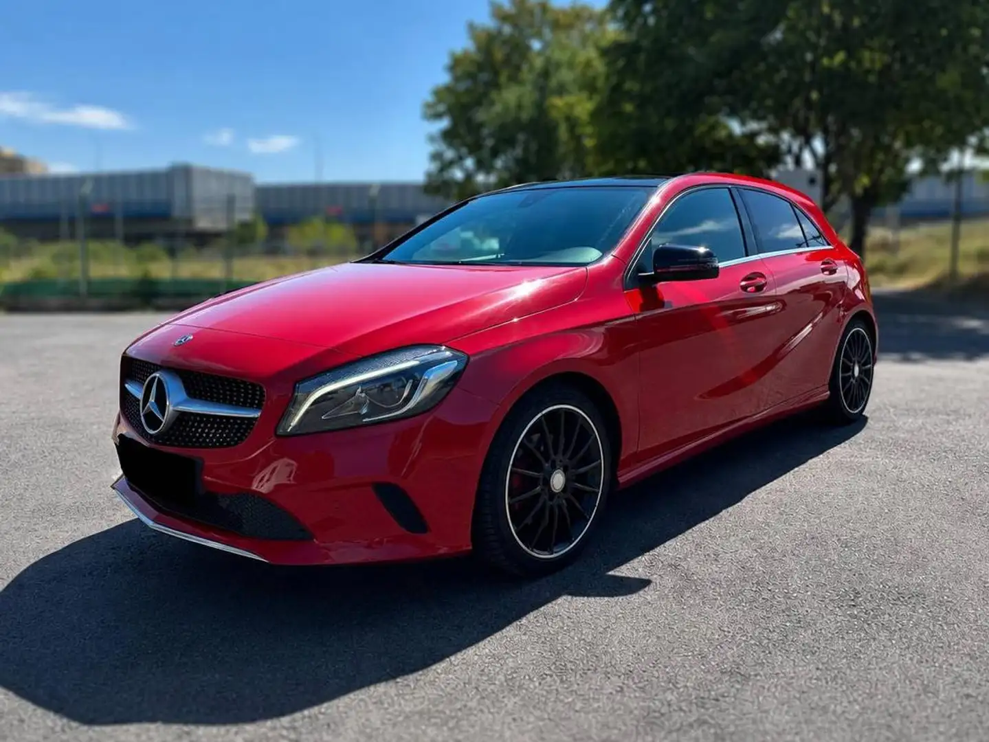 Mercedes-Benz A 200 A 200 d Aut. Rot - 1