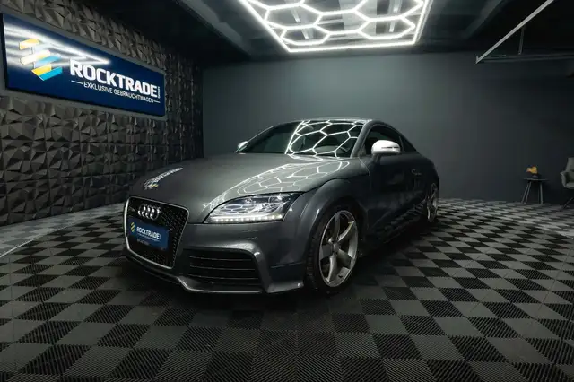 Audi TT RS 2.5 TFSI TT RS Coupe quattro 6-Gang *Bi-Xenon*