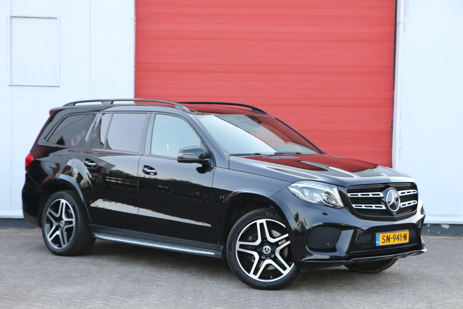 Mercedes-Benz GLS 500 4MATIC AMG-line 7-zitter | H/K | Pano Černá - 1