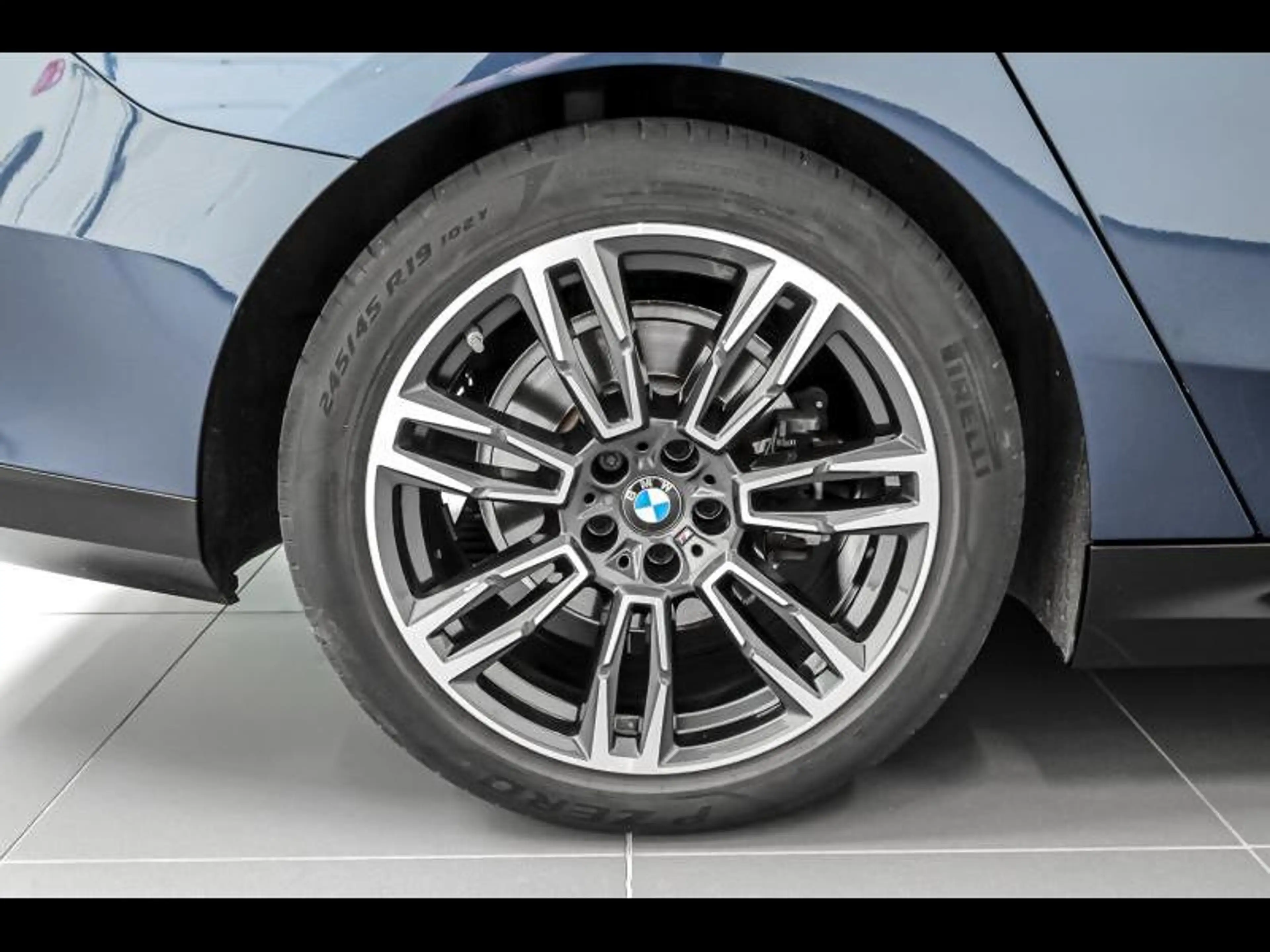 BMW 520 i Berline - M Pack — photo 8