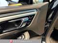 Porsche Macan Turbo 3,6 DSG Allrad Schwarz - thumbnail 18