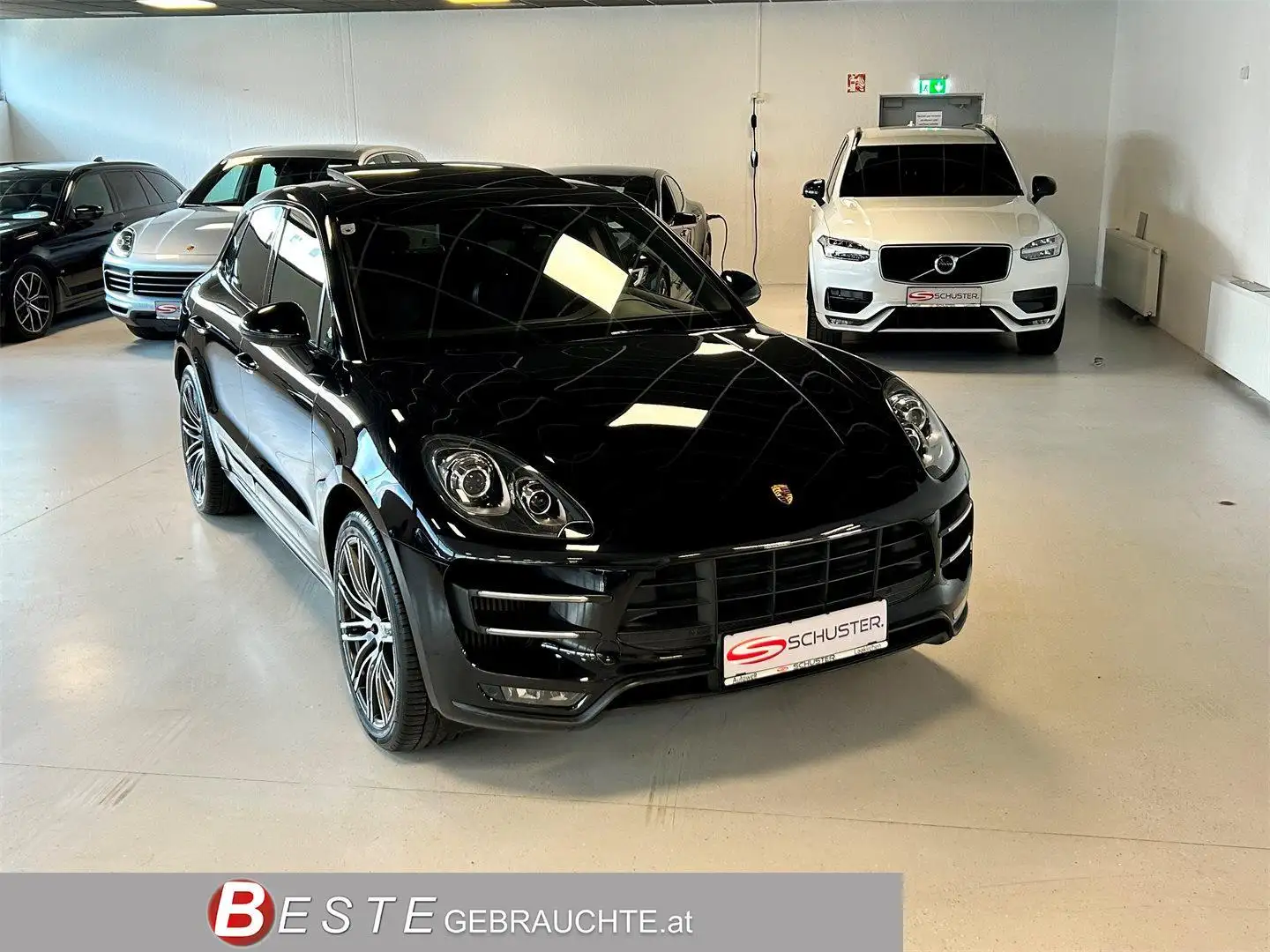 Porsche Macan Turbo 3,6 DSG Allrad Schwarz - 2