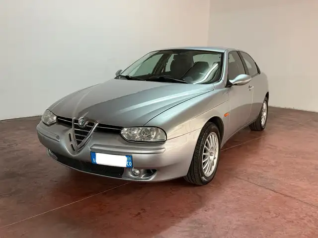 Alfa Romeo 156 SW 1.9 jtd Distinctive cat.