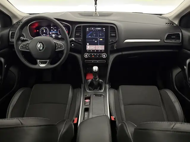 Renault Megane view 2