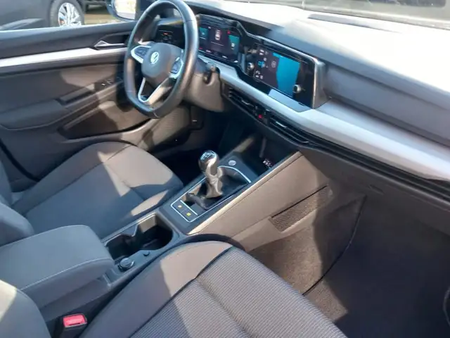 Volkswagen Golf view 15