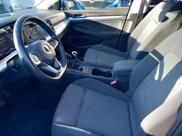 Volkswagen Golf view 10