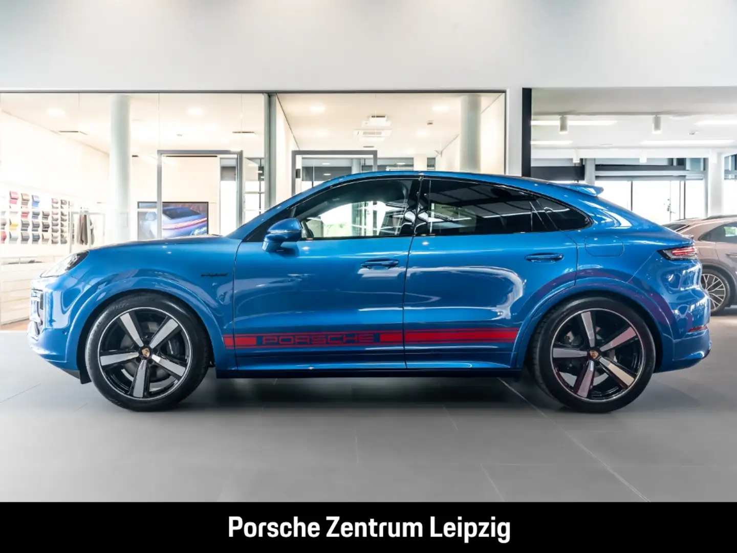 Porsche Cayenne E-Hybrid Coupe Saphirblau! Massage HUD Blau - 2
