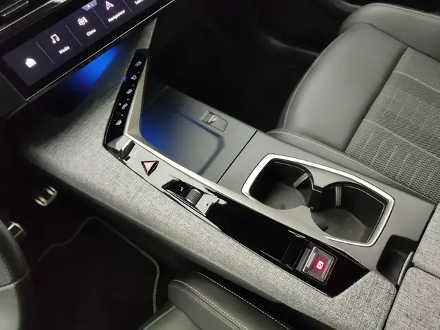 Peugeot 5008 view 21