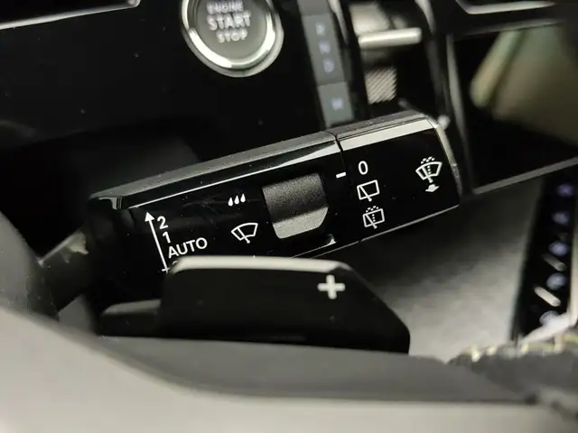 Peugeot 5008 view 16