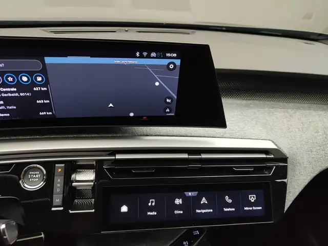 Peugeot 5008 view 18