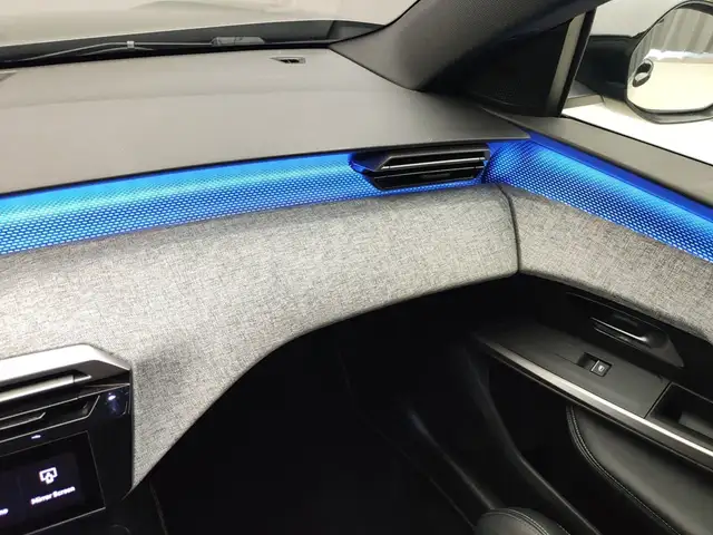 Peugeot 5008 view 23