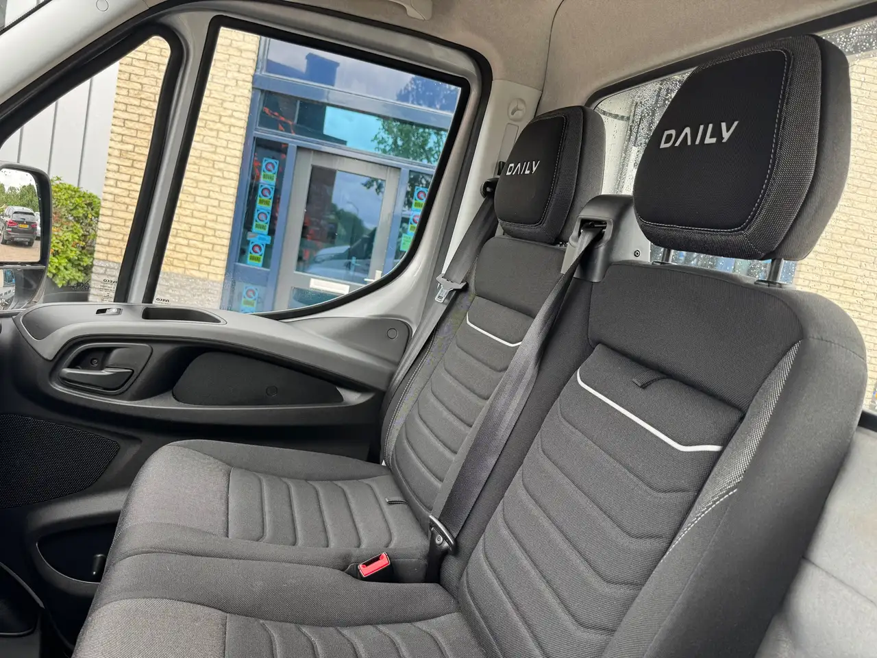 Iveco Daily 2022 — фото 18