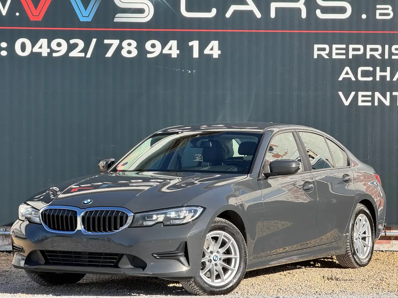 BMW 320