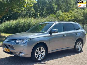 2.0 PHEV instyle+/AUTOMAAT/AIRCO/CAMERA/SCHUIFDAK/