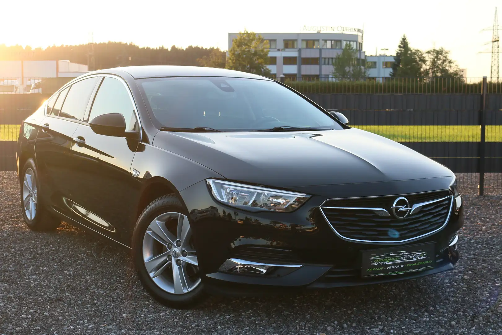 Opel Insignia AHK*Keyless entry*Kollisionswarner*Parkhilfe Noir - 1