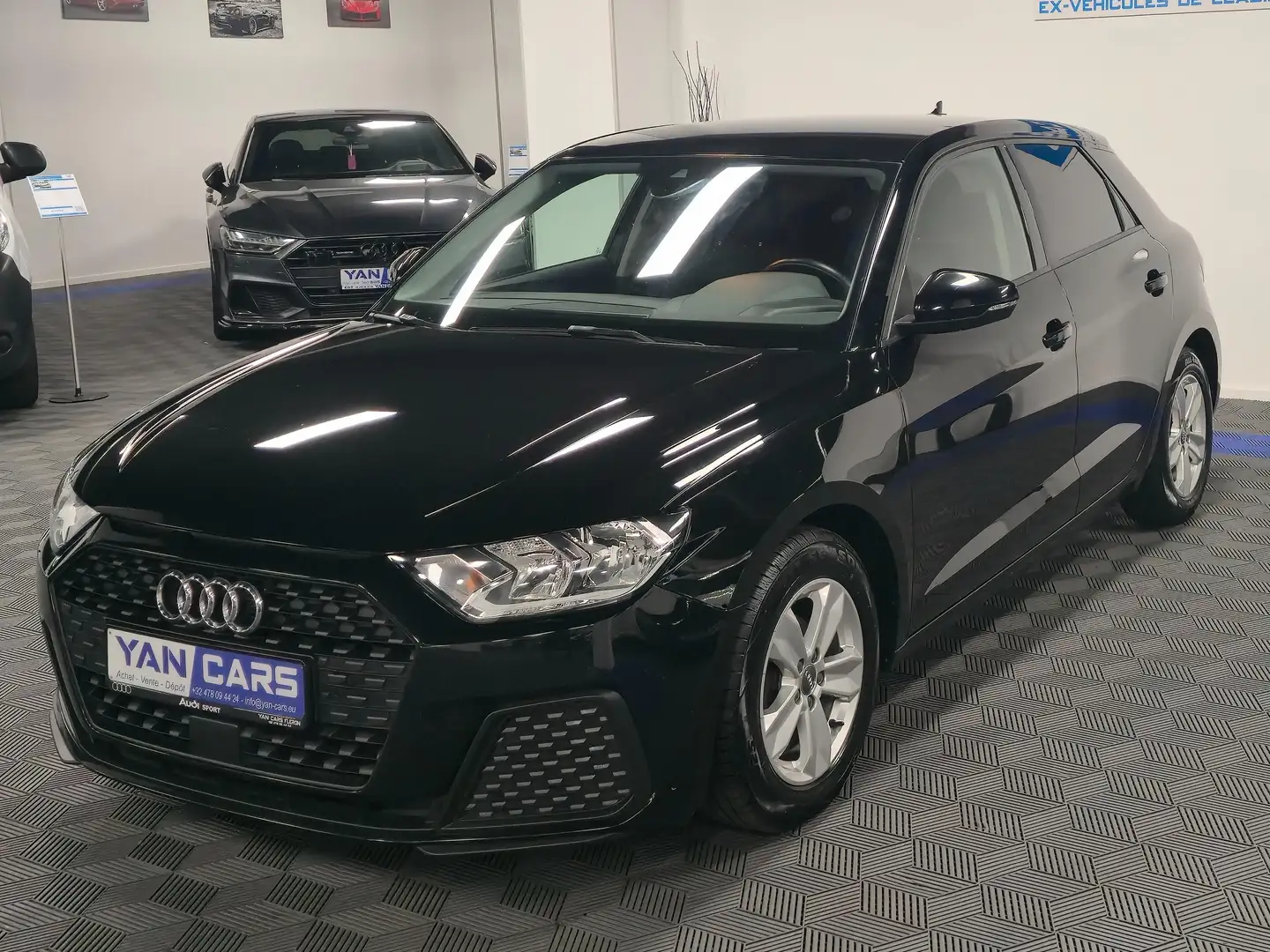 Audi A1 Sportback * 1.0 ESSENCE * TOP ETAT * CERAMIQUE! Zwart - 1
