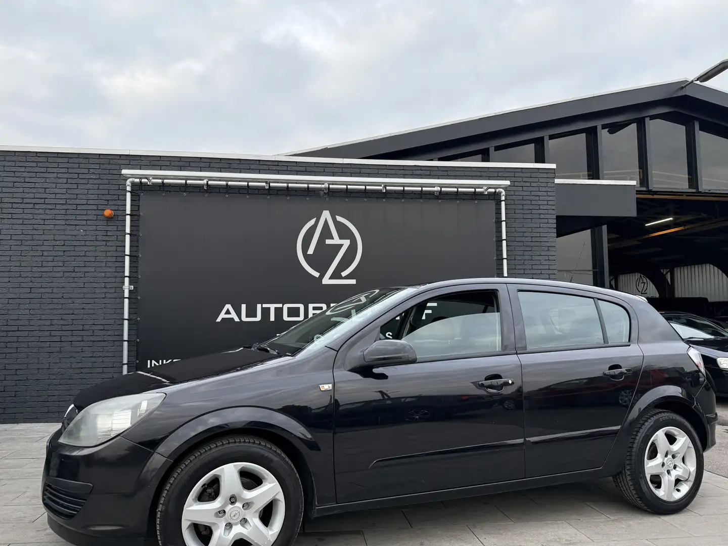 Opel Astra 1.6 Business Negro - 1