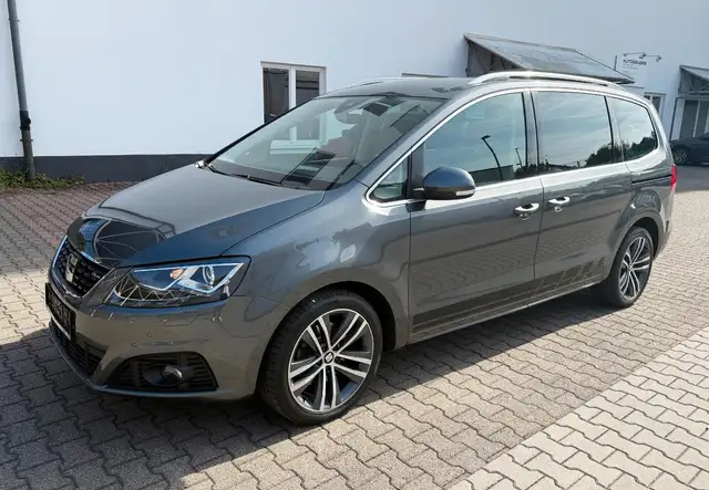 Seat Alhambra FR Line Allrad DSG 7SITZE/AHK/APPLE/1HA