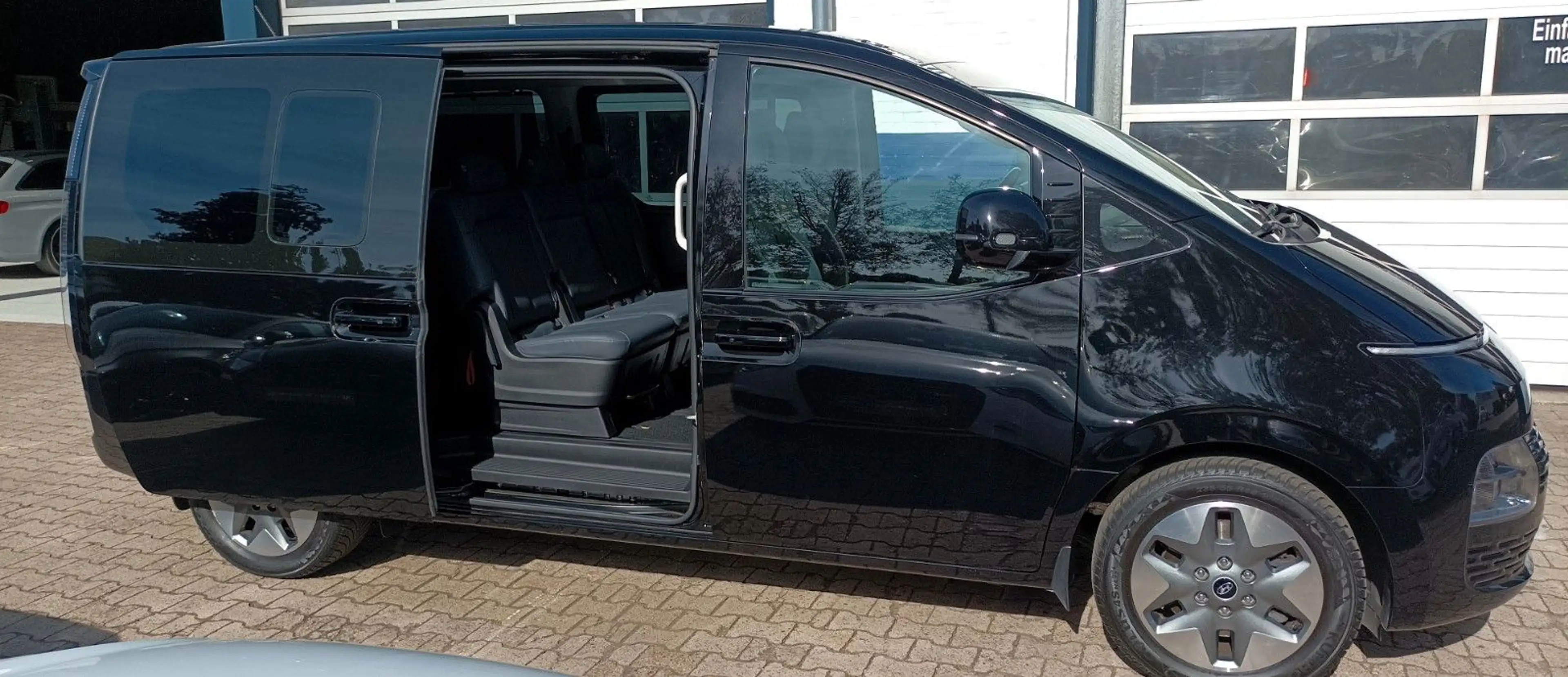 Hyundai STARIA Prime 9-Sitzer 360°-Kamera Spurhalte. — photo 6