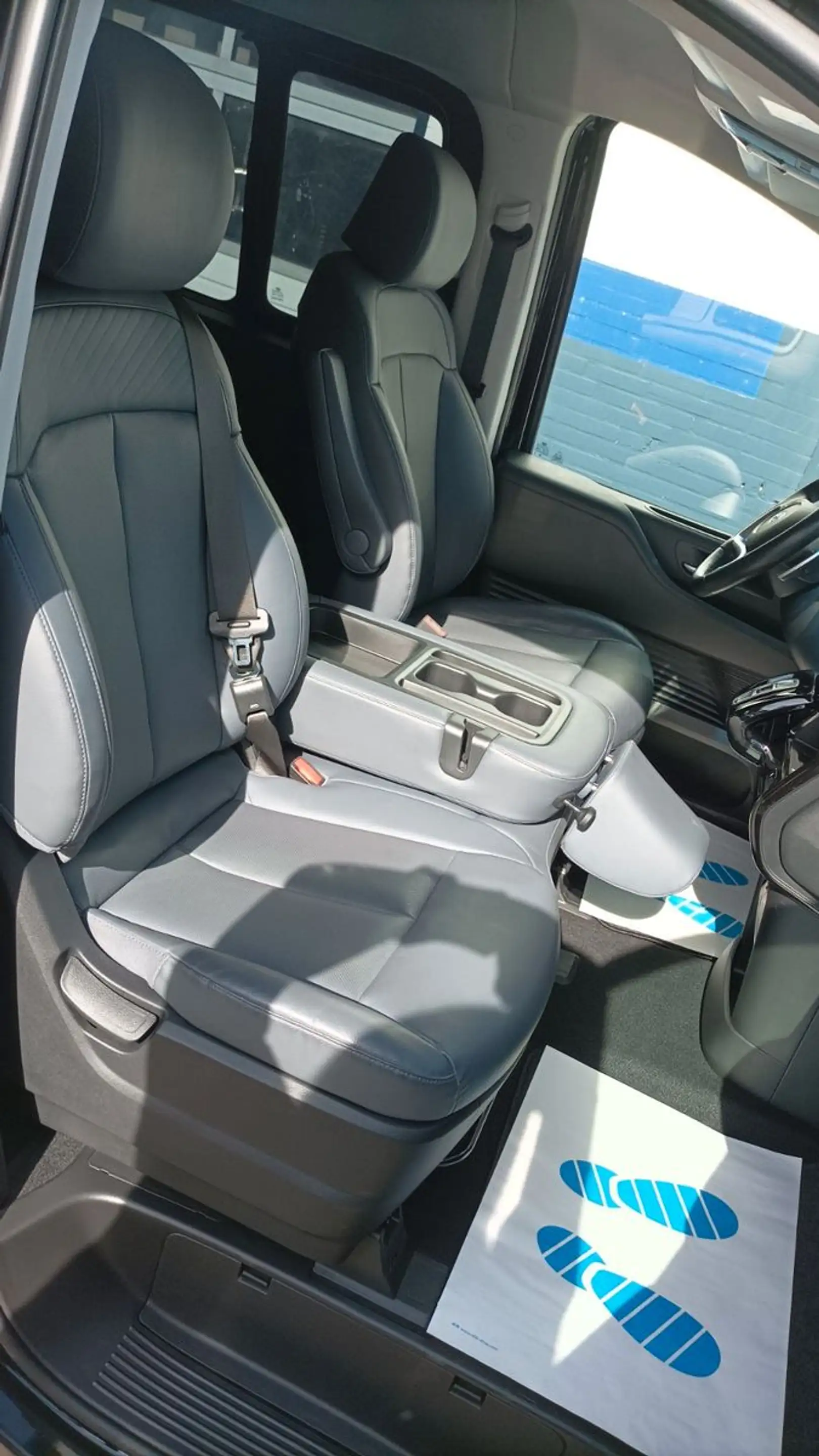 Hyundai STARIA Prime 9-Sitzer 360°-Kamera Spurhalte. — photo 14