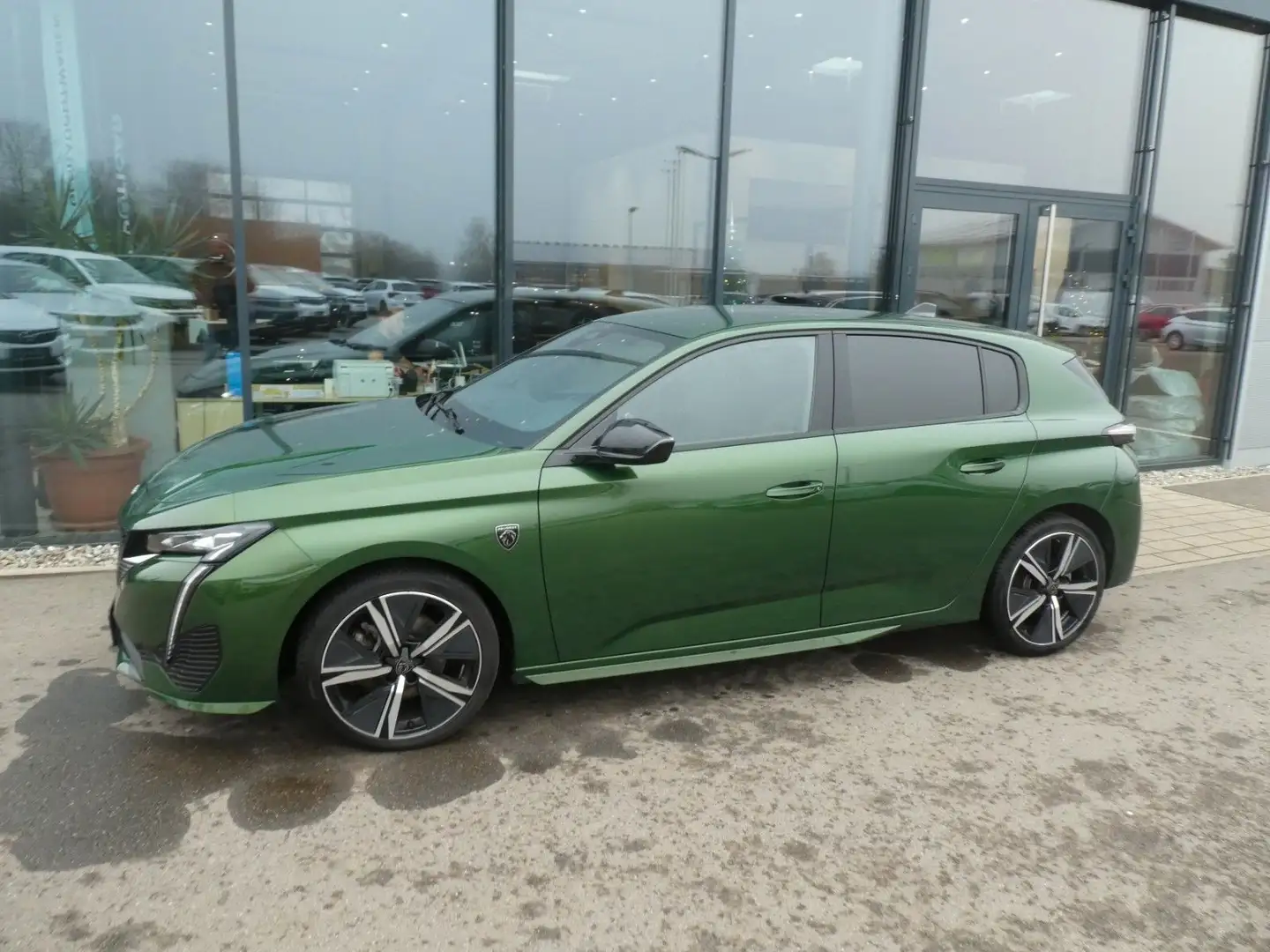 Peugeot 308 GT Klima, Navi, PDC, Kamera, FSH Grün - 2