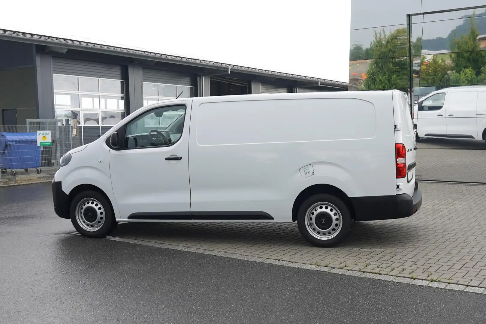 Opel VIVARO C Edition L Facelift 2.0 CDTi 144PS NAVI Weiß - 2