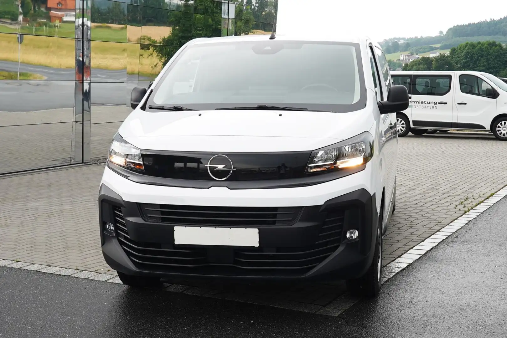 Opel VIVARO C Edition L Facelift 2.0 CDTi 144PS NAVI Weiß - 1