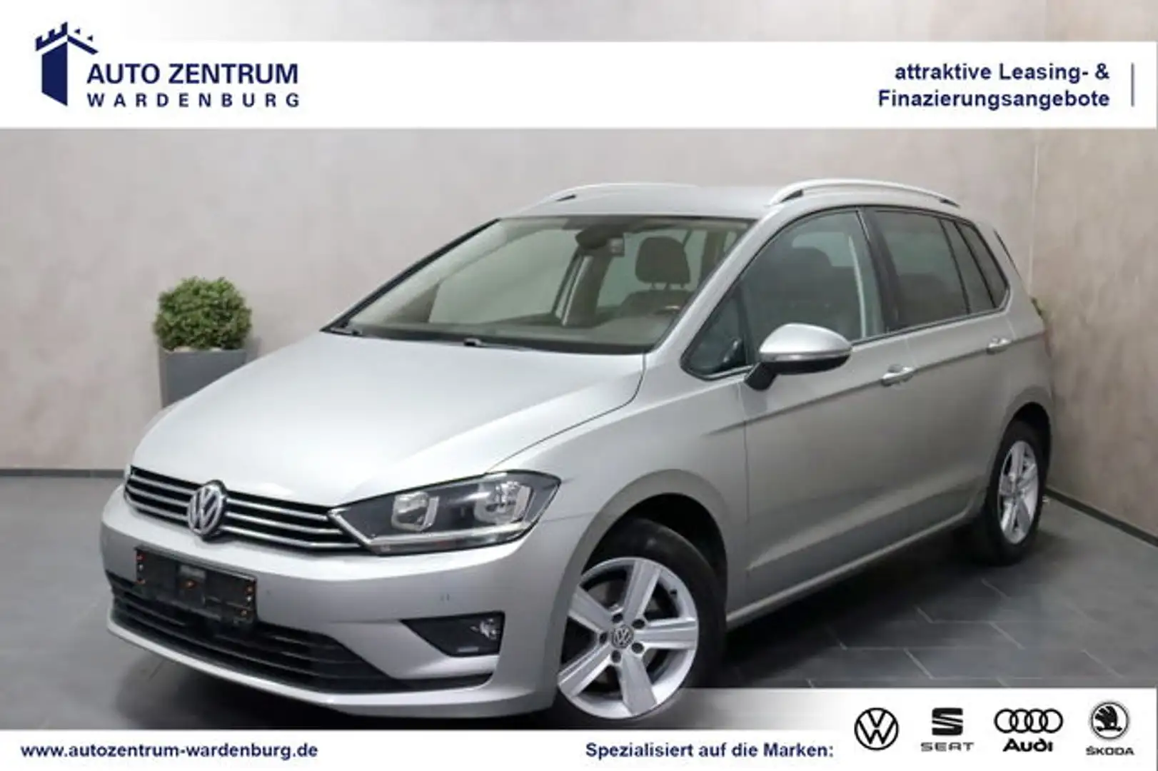Volkswagen Golf Sportsvan R-Line CL CAM AHK LEDER NAVI SHZ Zilver - 1