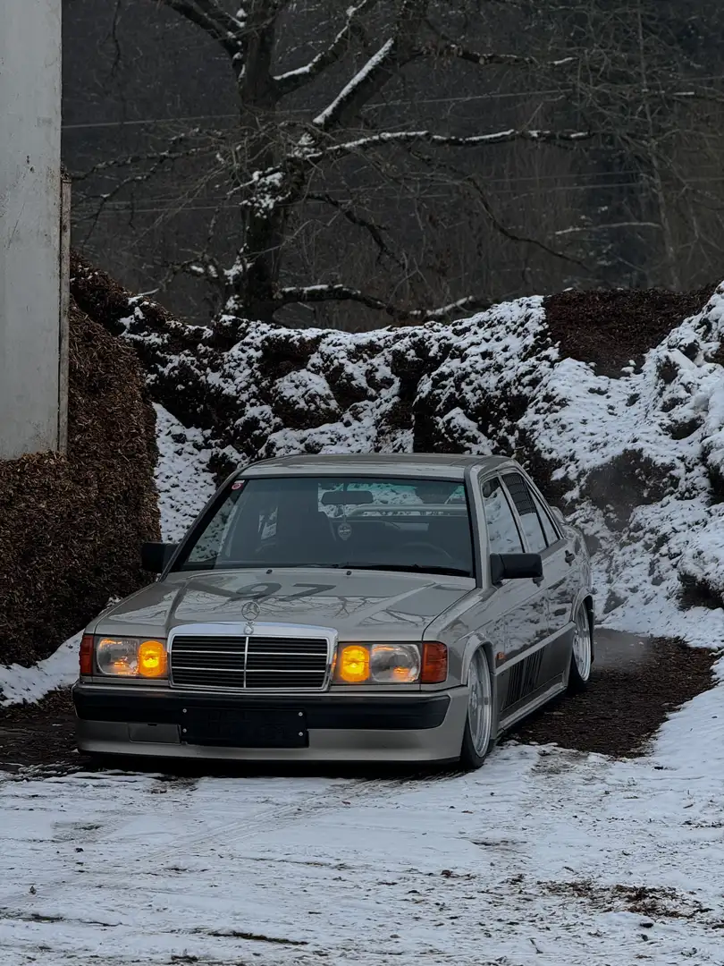 Mercedes-Benz 190 E 2,3 - 16 ohne Kat! Fgstl. Nr 43 - 1