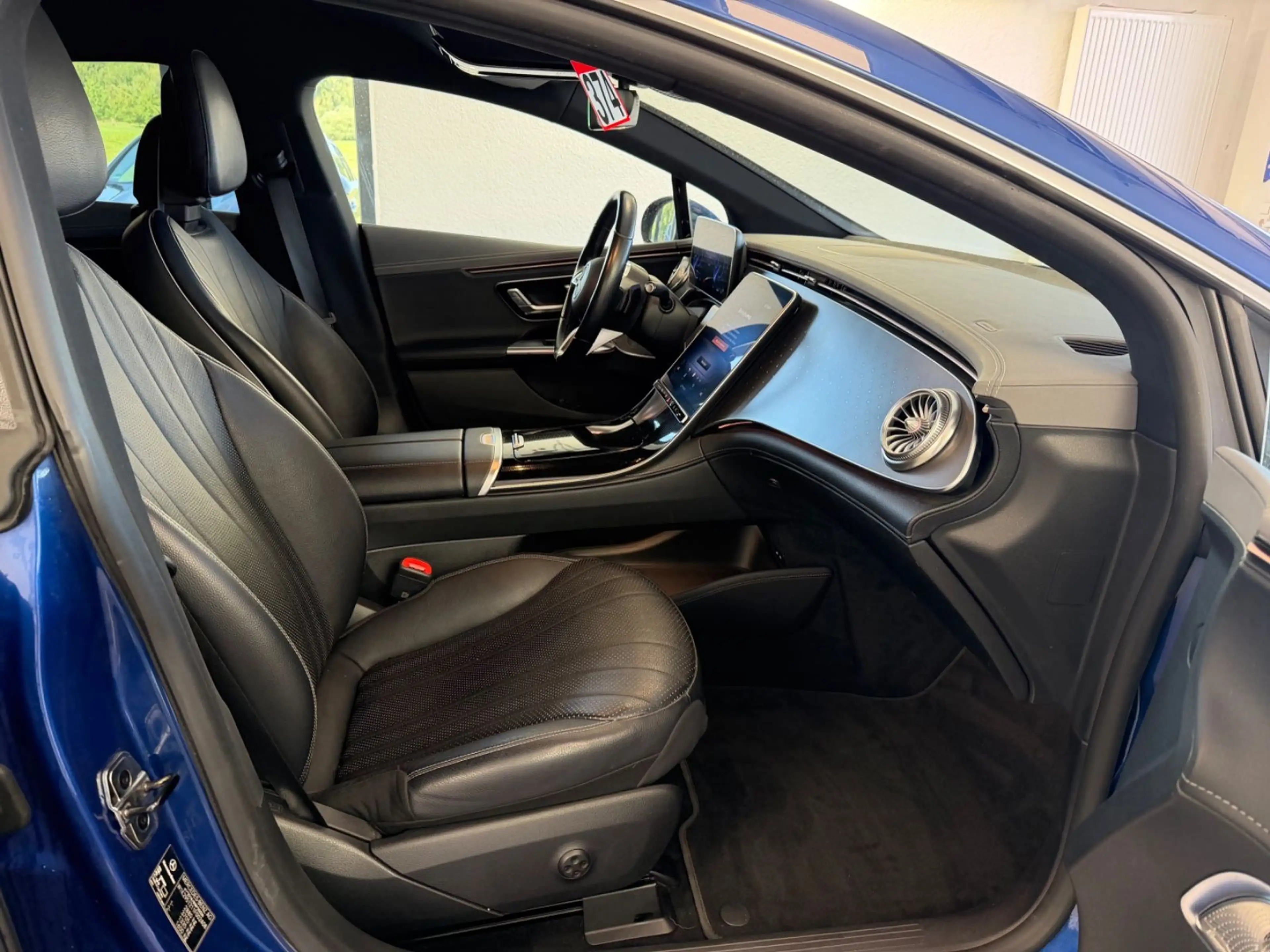 Mercedes-Benz EQE 350 Avantgarde | AHK | DISTRONIC | 360° — photo 16