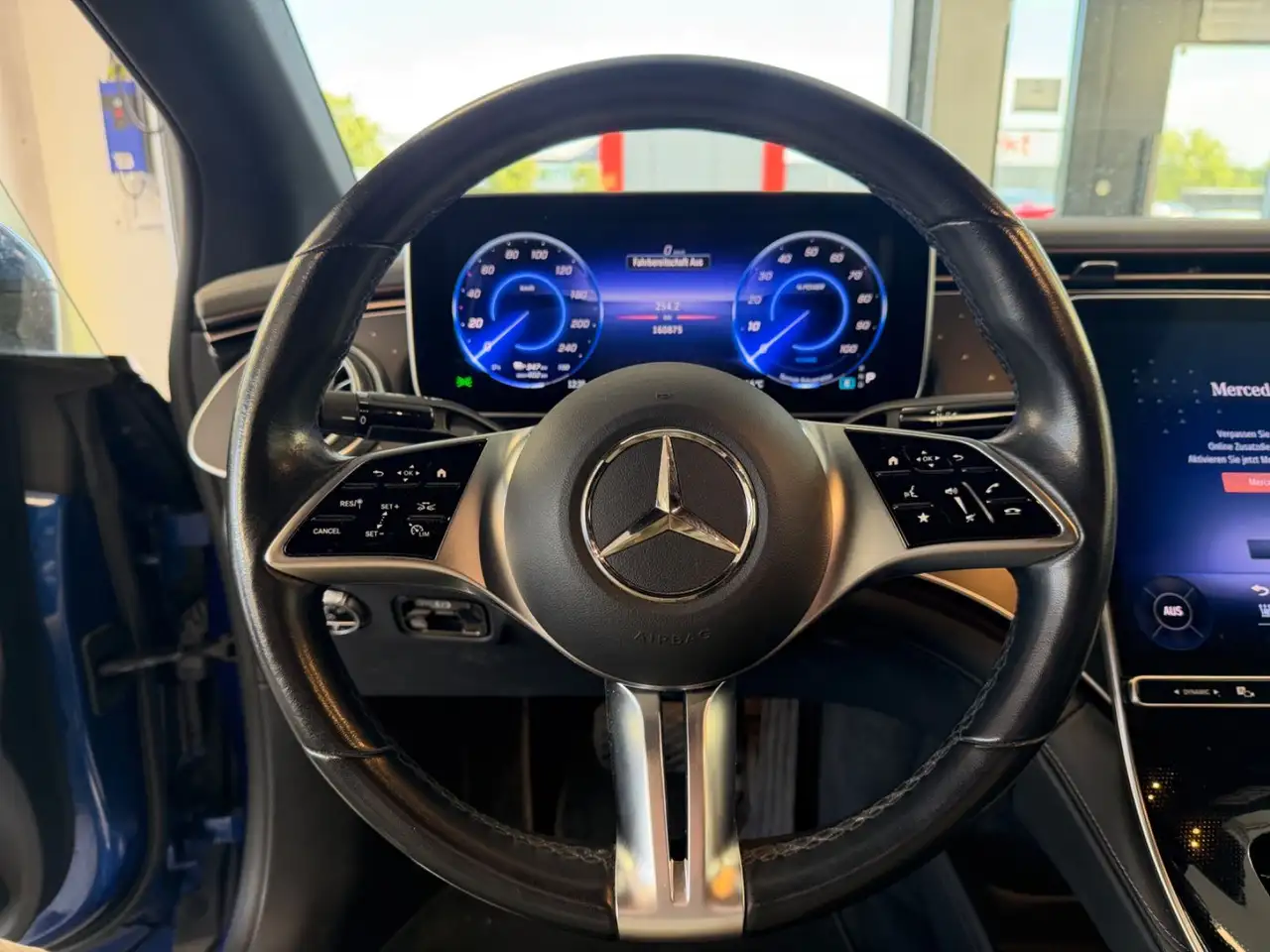2022 Mercedes-Benz EQE 350 Avantgarde | AHK | DISTRONIC | 360°, photograph 12