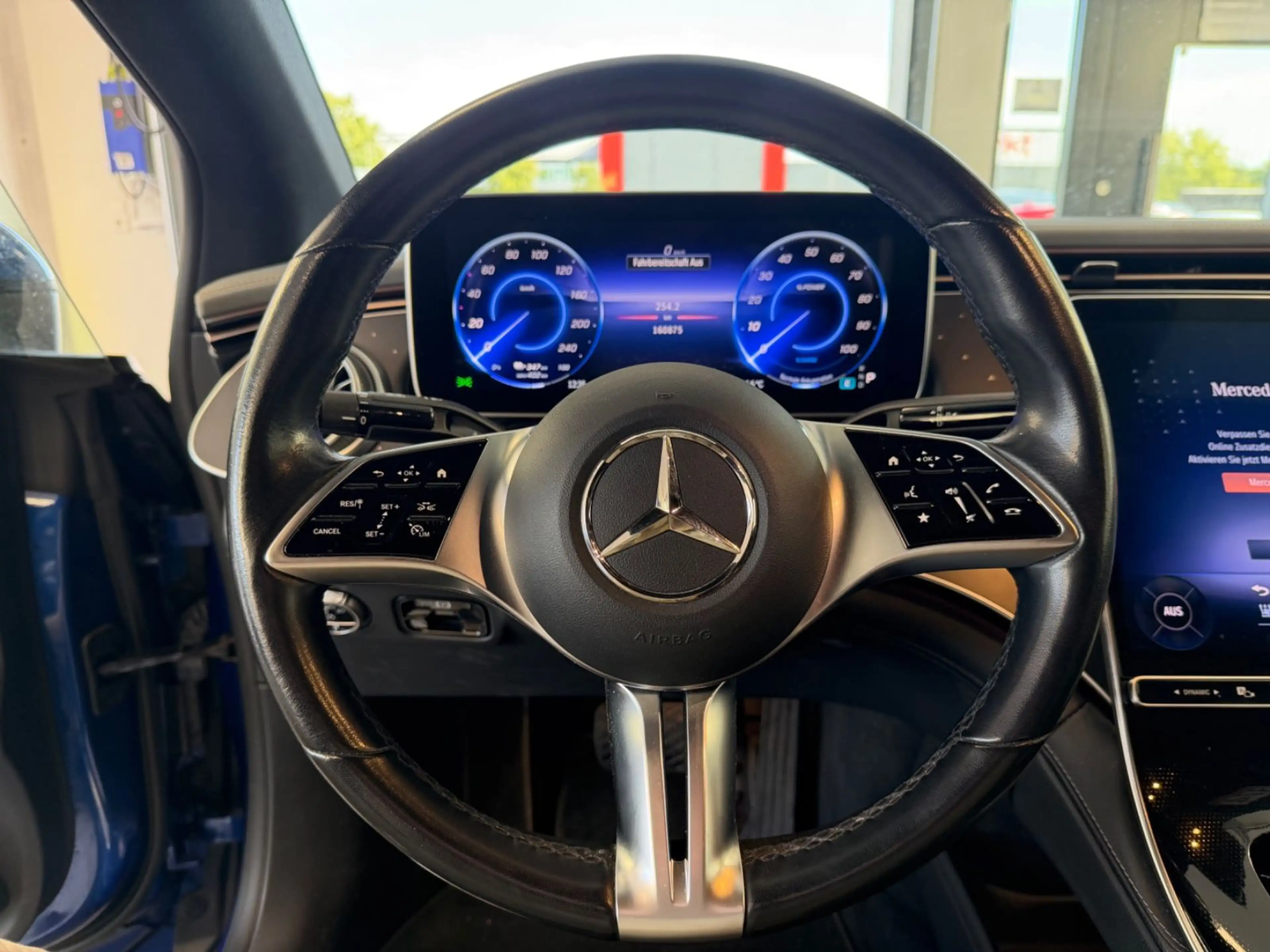 Mercedes-Benz EQE 350 Avantgarde | AHK | DISTRONIC | 360° — photo 12