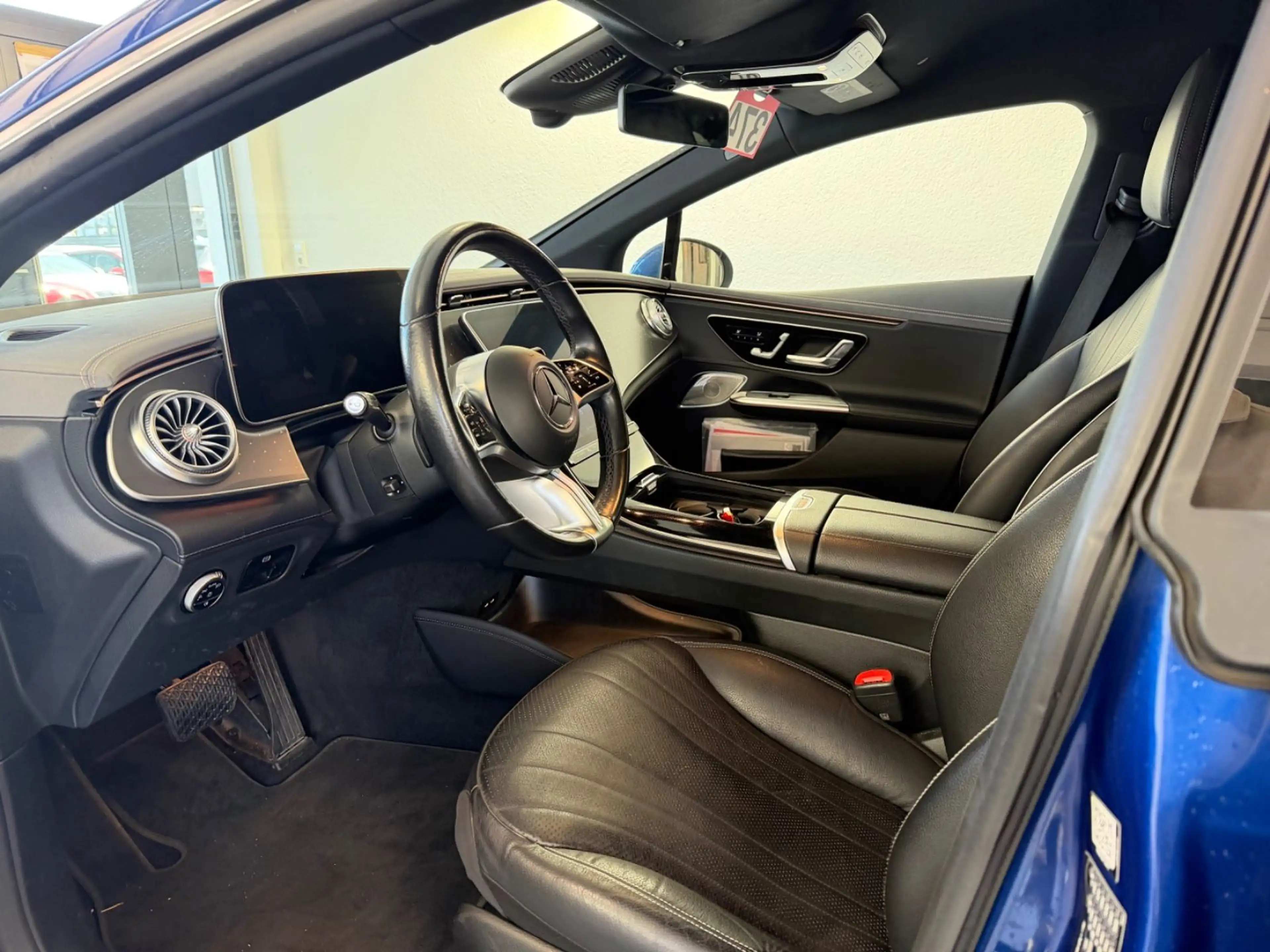 Mercedes-Benz EQE 350 Avantgarde | AHK | DISTRONIC | 360° — photo 11